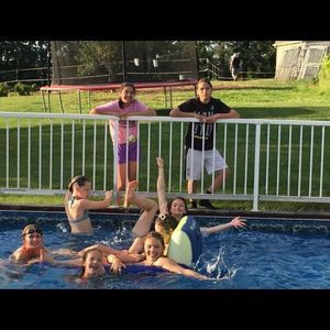 Meet your Posher, Adreana